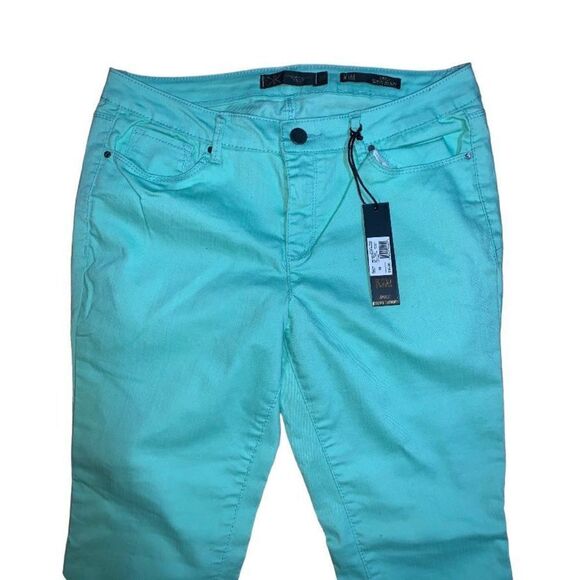 Kardashian Ankle Jeans  - Picture 2 of 8